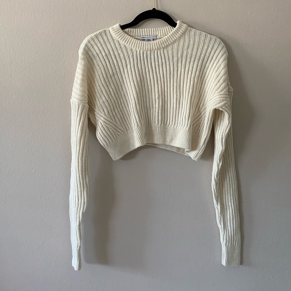 Urban Outfitters cropped sweater size XS